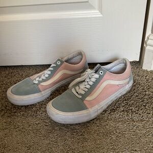 WOMENS SKATEBOARD PRO VANS